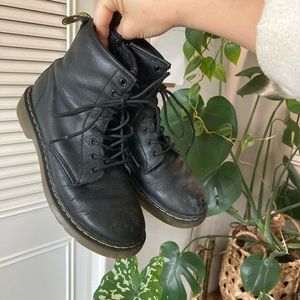 Black Dr Martens boots